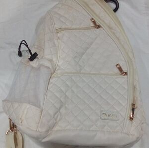 Quilted Cream Backpack Sucipi